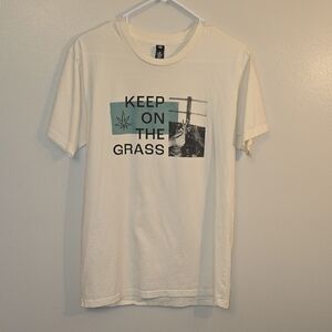 White Graphic Tee "Keep On The Grass" Maple Leaf Skymint Premium Cannabis LOT R2